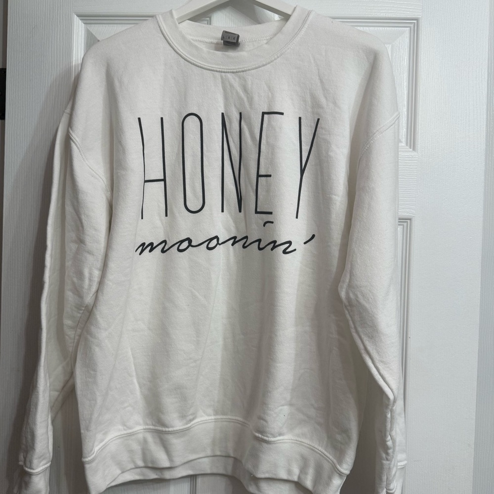 White Honeymoon Crewneck Sweater